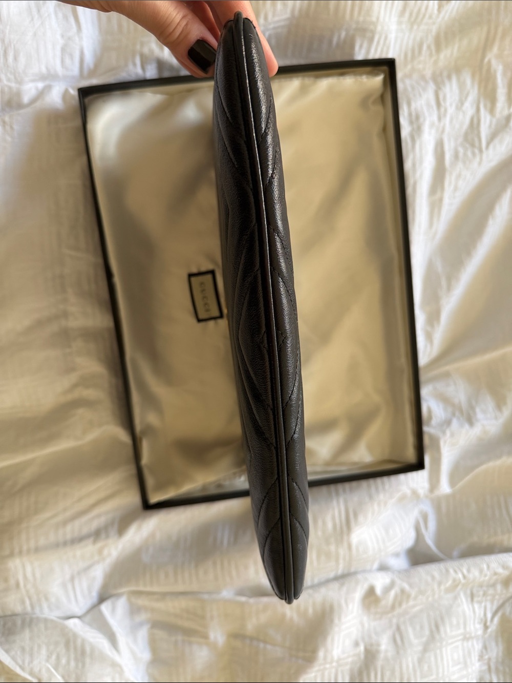 Gucci Black Chevron Leather Pouch with Gold Double G - Picture 3 of 12